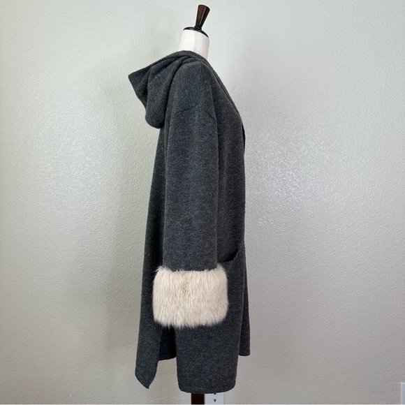 Patrizia Luca Milano Wool Blend Gray Hooded Faux Fur Cuffs Cardigan, Size XL - Picture 6 of 13